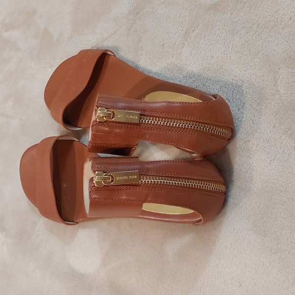 MICHAEL Michael Kors Ava sandals in Tan leather GoldnZipper Womens 8.5 M - Picture 6 of 10